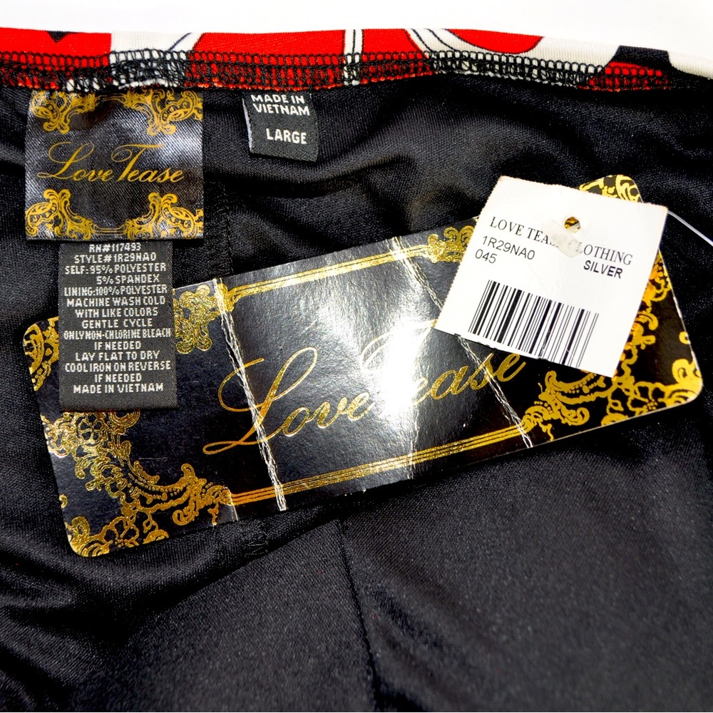 NWT Love Tease Bold Floral Black Red And White Halter Dress Women’s Size Large - Picture 8 of 8